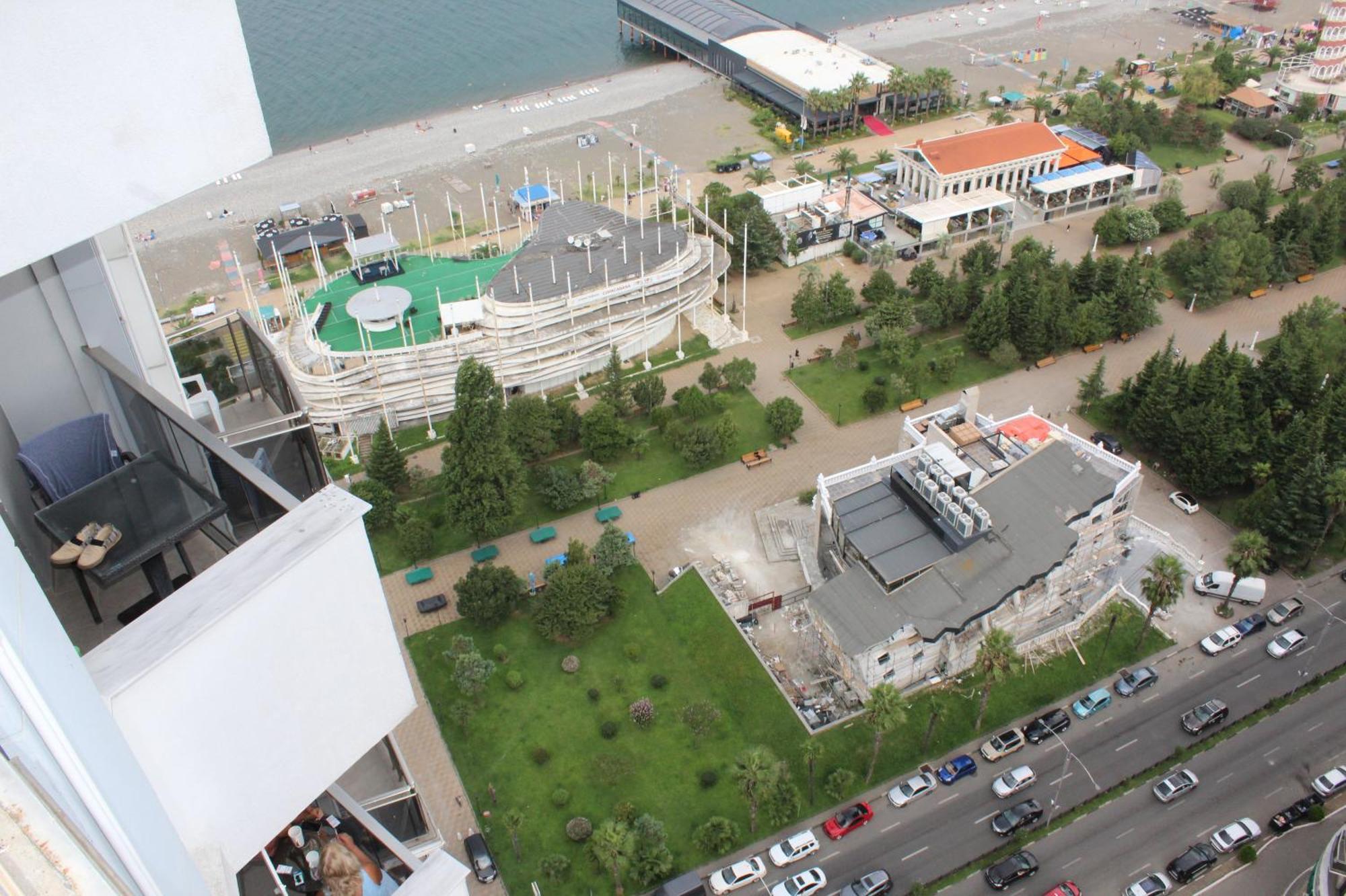 Апартаменти Orbi Sea Towers-Sea View Батумі Екстер'єр фото